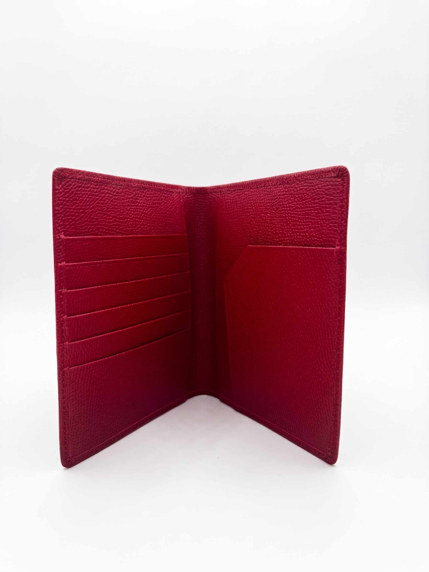 Bally Pebbled Leather Passport Holder in Burgundy - Bally 2