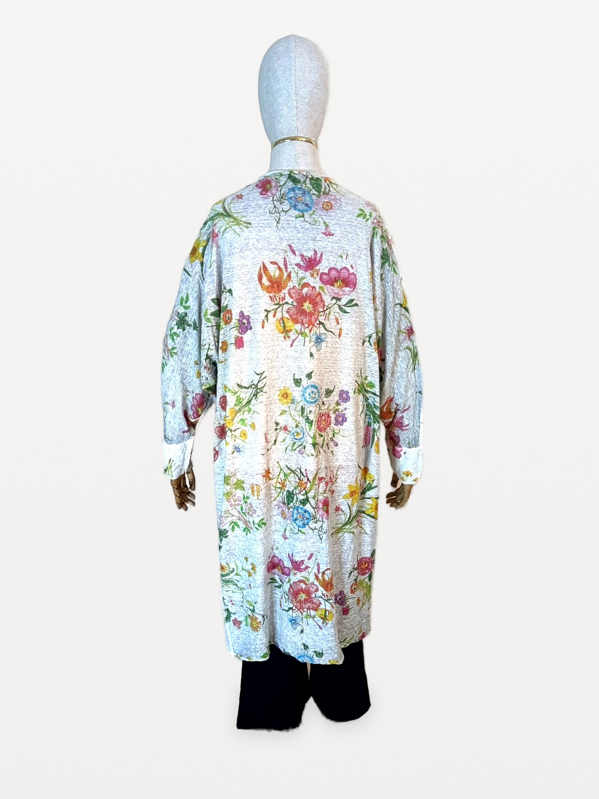 Avant Toi Lange Strickjacke „Avant Toi“ aus feinem Strick mit kunstvollem Blumenmuster 4