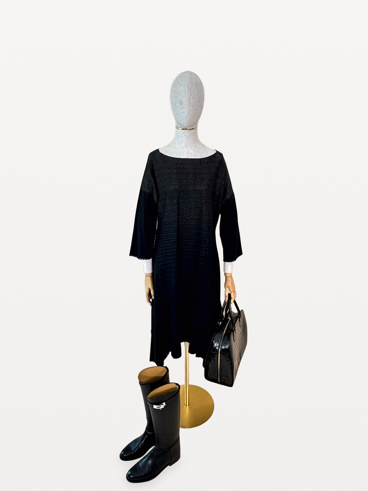 Issey Miyake Issey Miyake ‘Sculptural’ Dress in 100% Cotton Knit, in Black