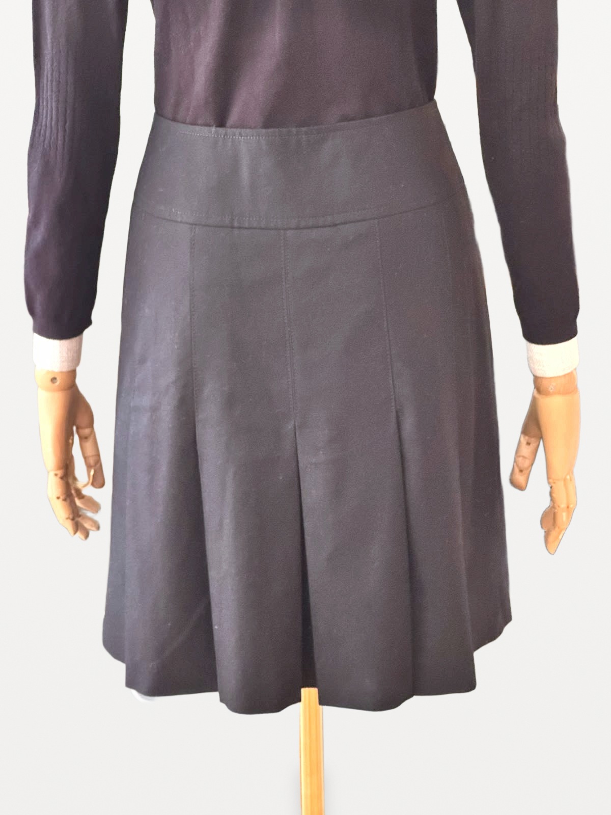 Akris Punto Akris Punto’s Black Wool Wrap-Around Pleated Skirt 5