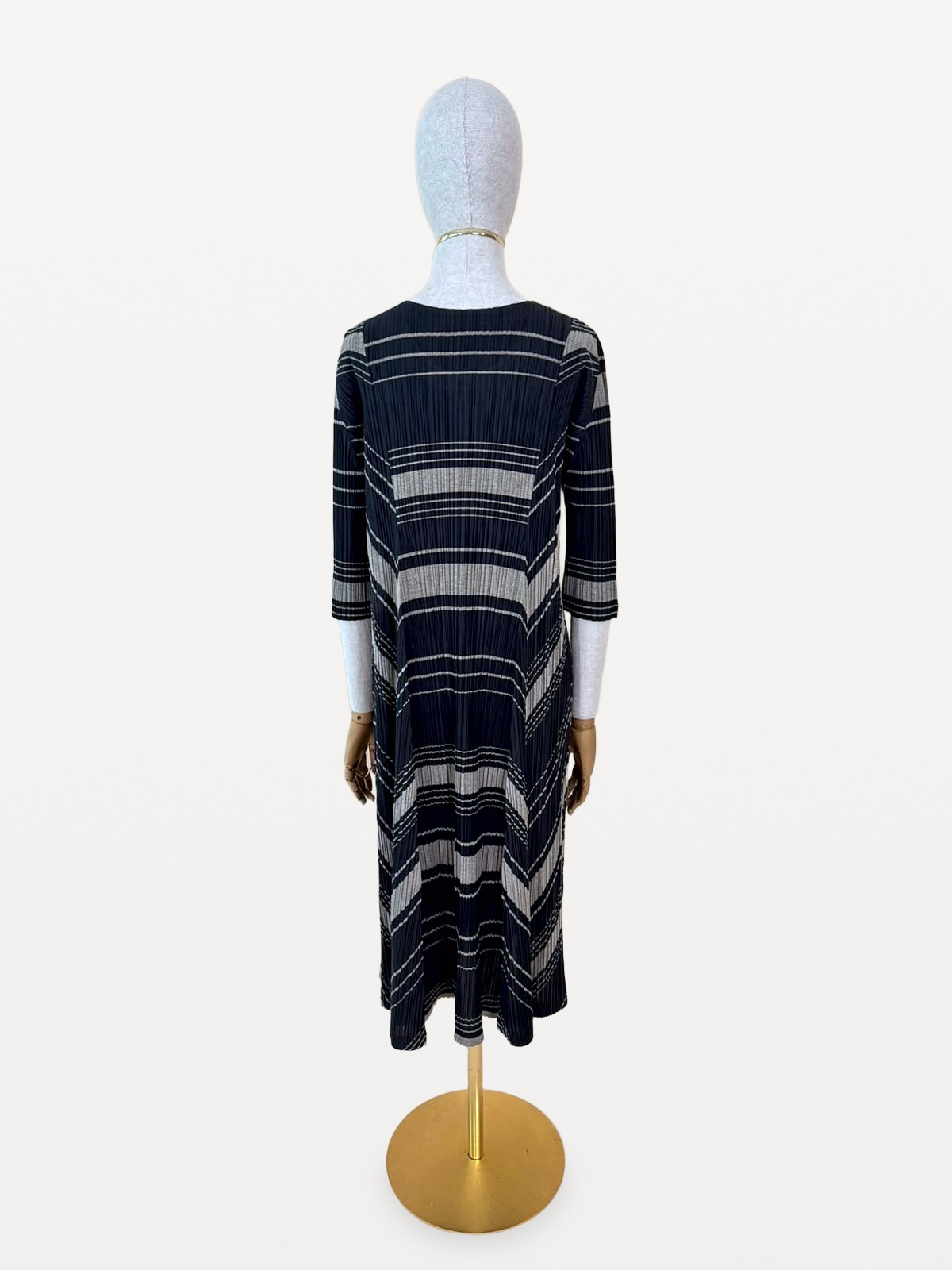 Pleats Please Issey Miyake Two-Piece Set (Midi Dress and Coat / Long Pleated Coat) with Horizontal and Diagonal Stripes 11