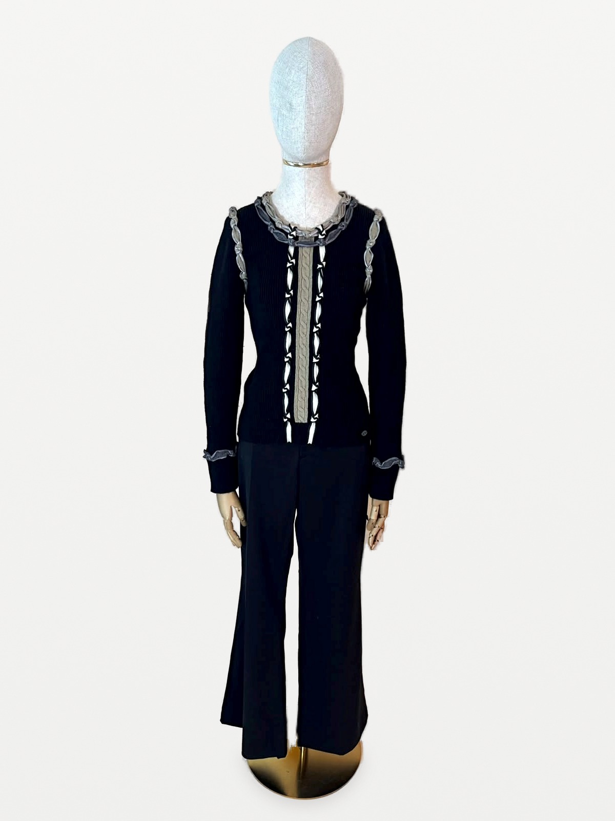 Chanel Knotted jumper