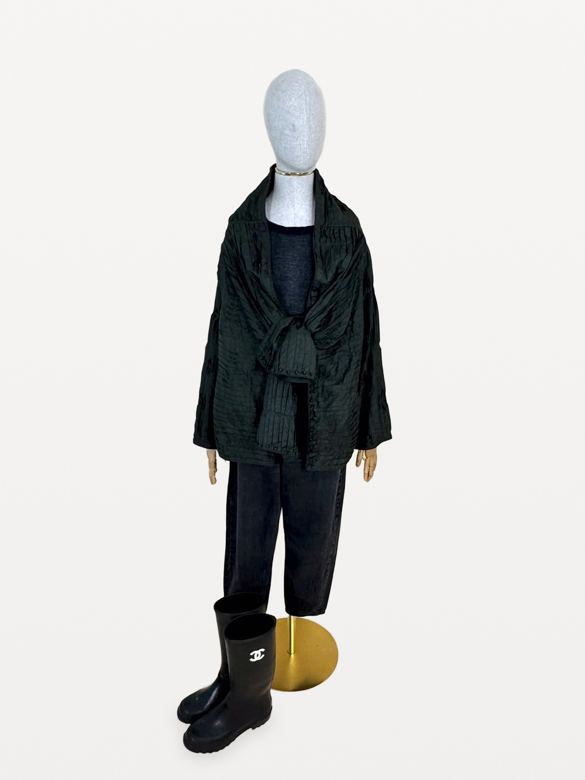 Vintage Chanel "CC Logo Rain Boots" (First Edition / Archive) 6