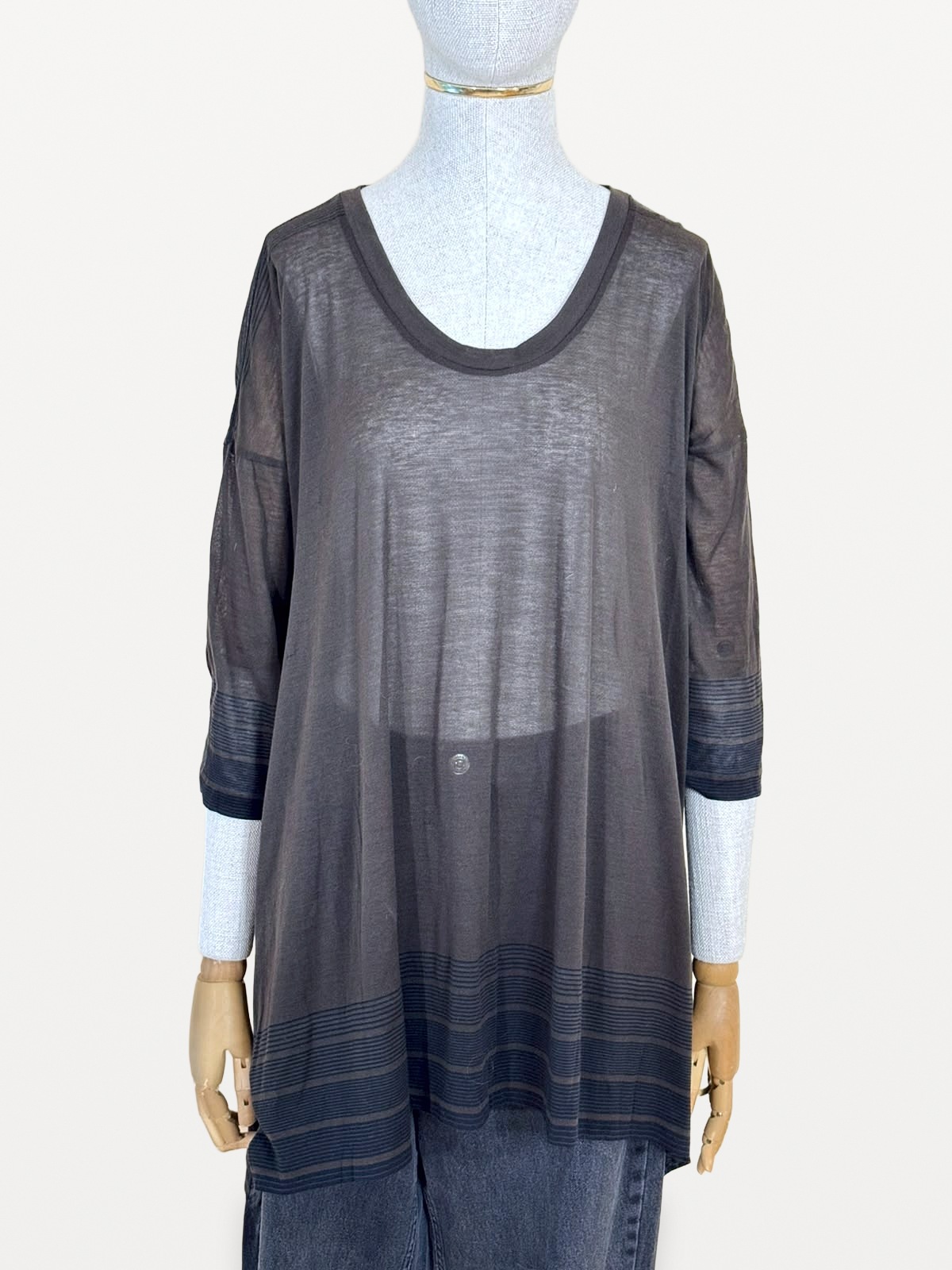 Issey Miyake HaaT Issey Miyake ‘HaaT’ tunic in ultra-lightweight 100% cotton knit 2