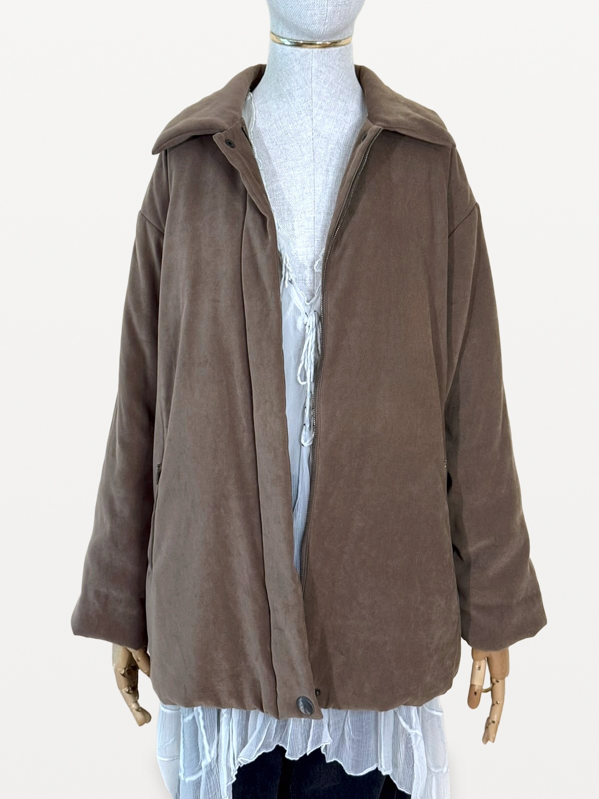 Max Mara Quilted Coat in Brown Suede-Effect Microfibre Fabric 4