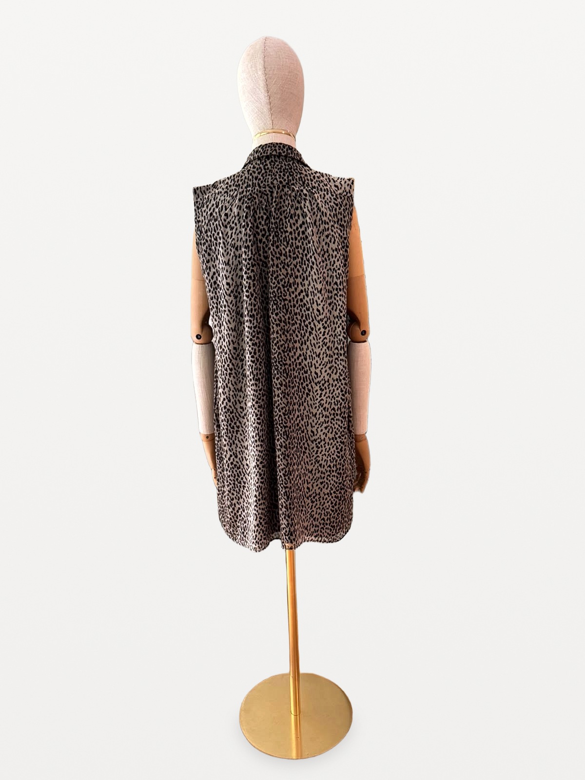 Vestido Camisero Sin Mangas Saint Laurent Paris con Estampado de Leopardo 5