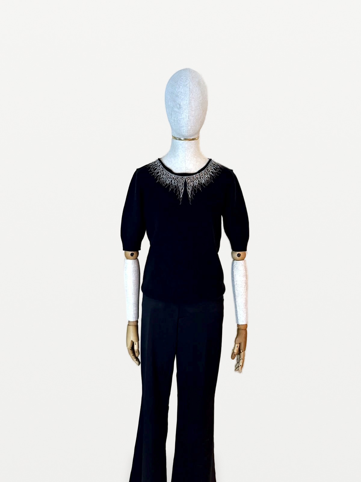Chanel Top de Punto Chanel Vintage con Escote Incrustado de Cristales Estilo Gargantilla