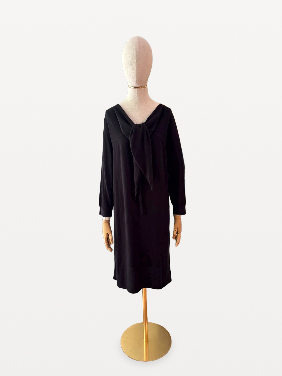 Hermès Vestido de Punto Hermès en Cachemira y Seda Negro con Cuello Escultórico